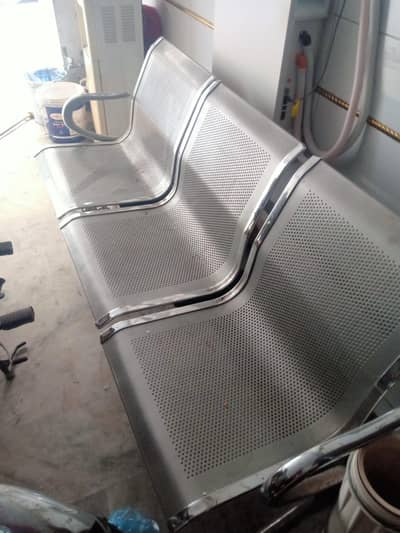 3 seaters gud condition