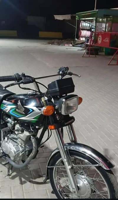 Exchange posibal with Mehran, Alto, Core oper jo hoga wo bhi dedonga