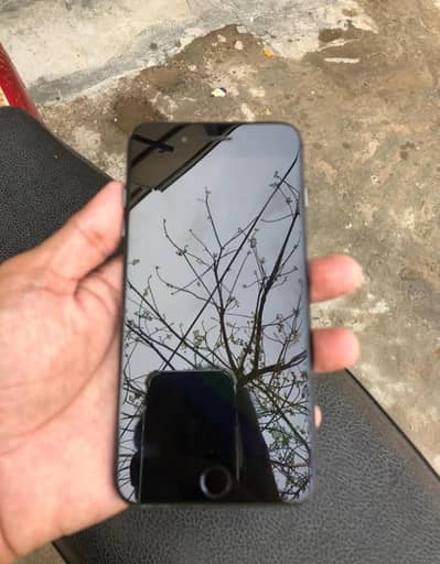 iPhone 8 plus non PTA JV 64GB