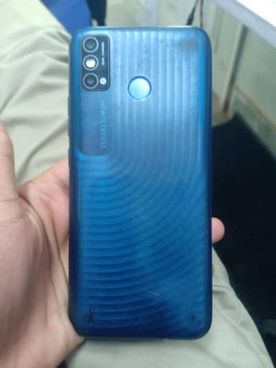 tecno spark 6 go