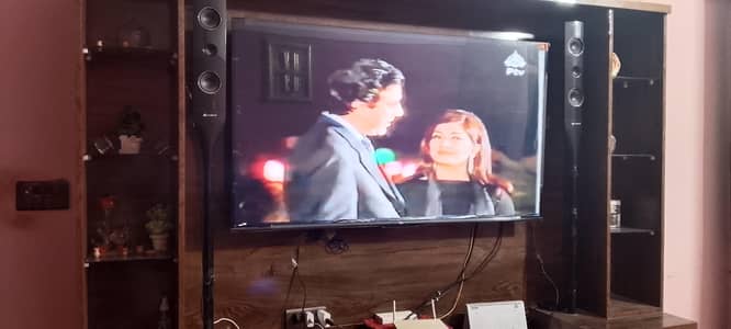 TCL led tv 55" for sale