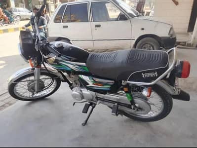 Honda CG125 2023 Black Colour