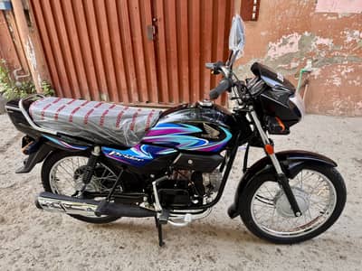 Honda Pridor 2025 modal