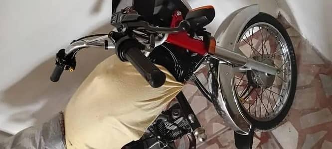 Honda CD 70 bike 03278751372 Whatsapp no