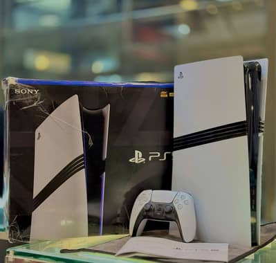 PS5 Pro 2TB Disc Edition - Like New | With 6 Discs + PS Plus