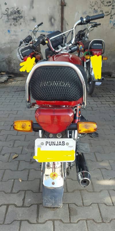 Honda CD 70 2023/2024 (0335-0766461)