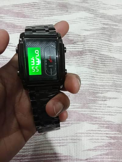 QUARTZ STAINLESS STEEL WATCH