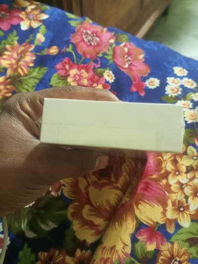 box pack he Samsung a0 7