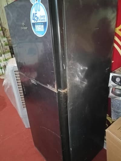 only refrigerator condition 8/10