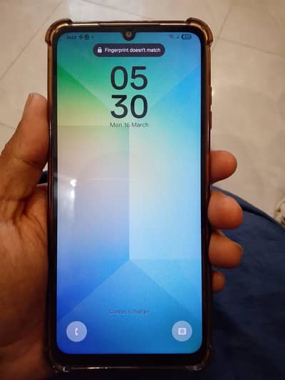 A06 10/10 scratch less