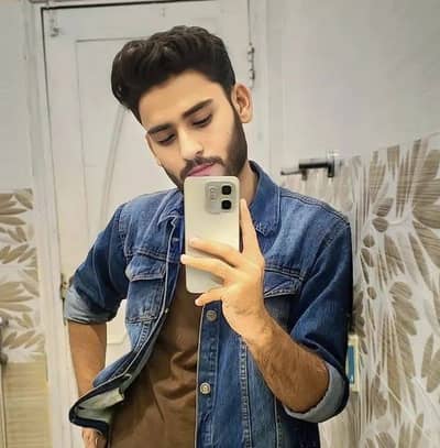 I Need A job from Karachi Clifton