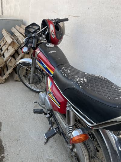 Honda CG 125 2019 model