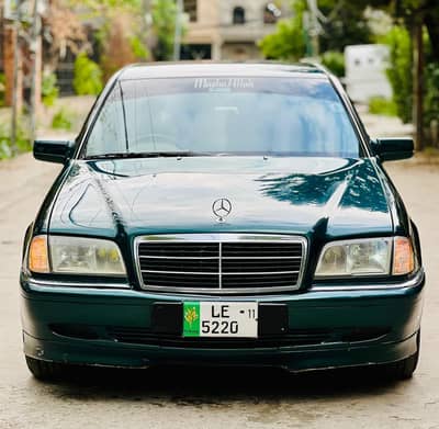 Mercerdez-Benz C-180 ELEGANCE