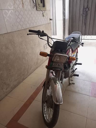 Honda 70 Red 2015 Model