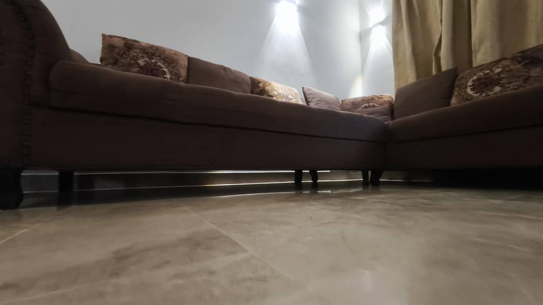 L Shape / Corner Sofa 2