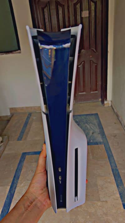 Ps5 slim.