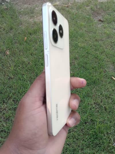 11 month warnty  with orignal charger box