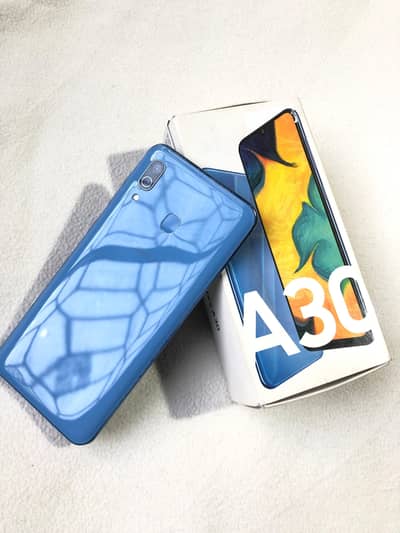Samsung A30 with Box 4GB 64GB Mobile Not oppo vivo iphone tecno redmi