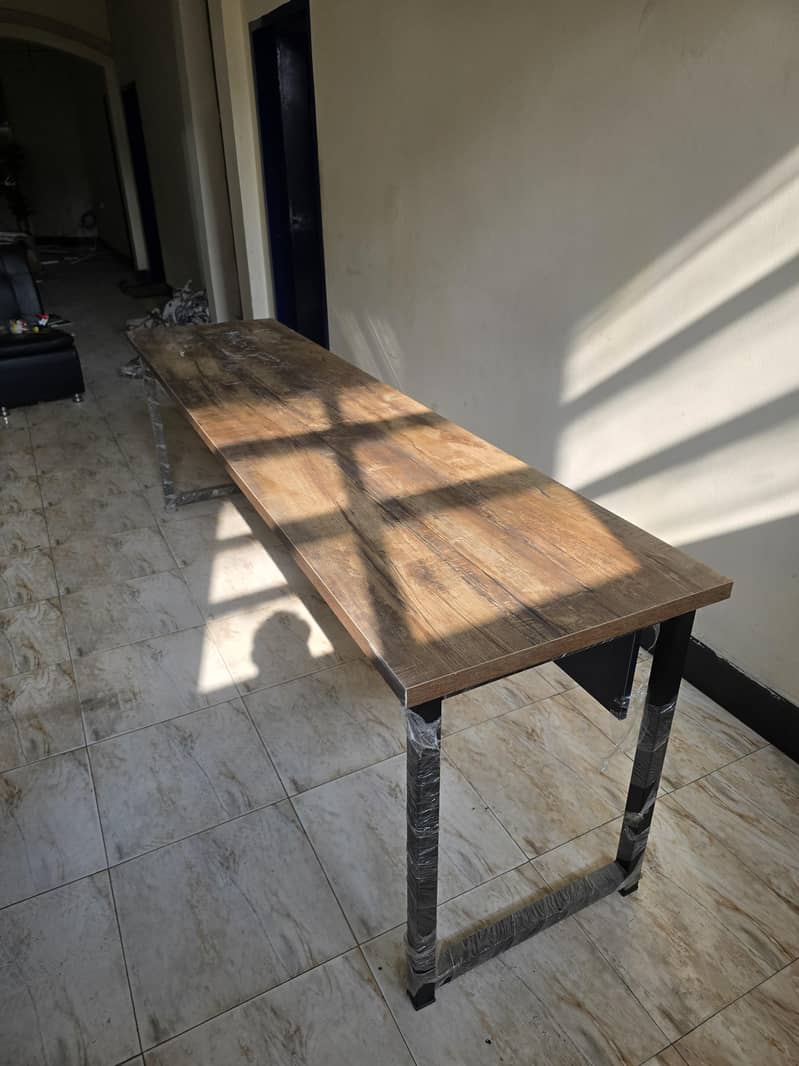 Workstation / Extended Table 0