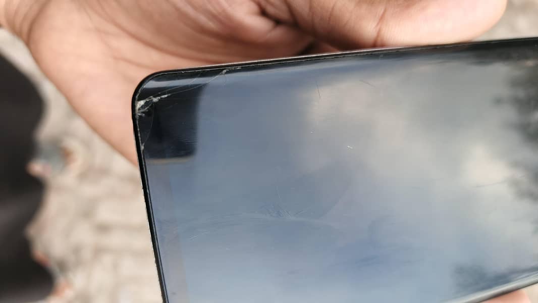 Sharp Aquos Zero 2 3