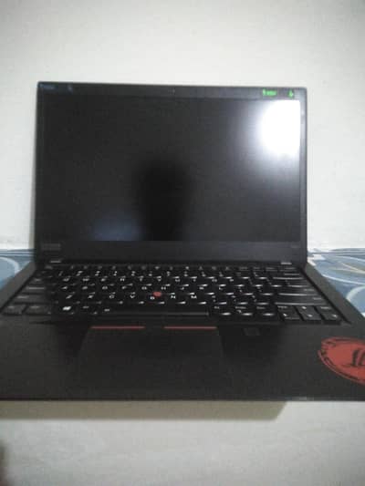 Laptop i5 8th generation 16 GB / 256  Lenovo T490s