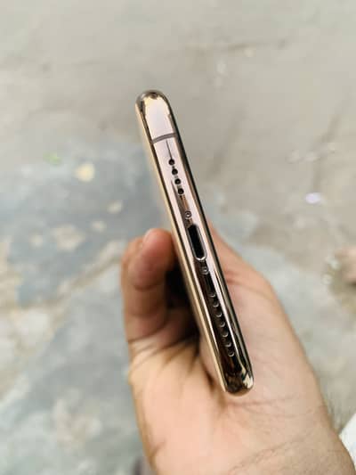 Apple Iphone 11pro Max 256GB/PTA Approved Single Physical