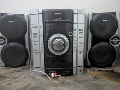 urgent for sale Sony speaker