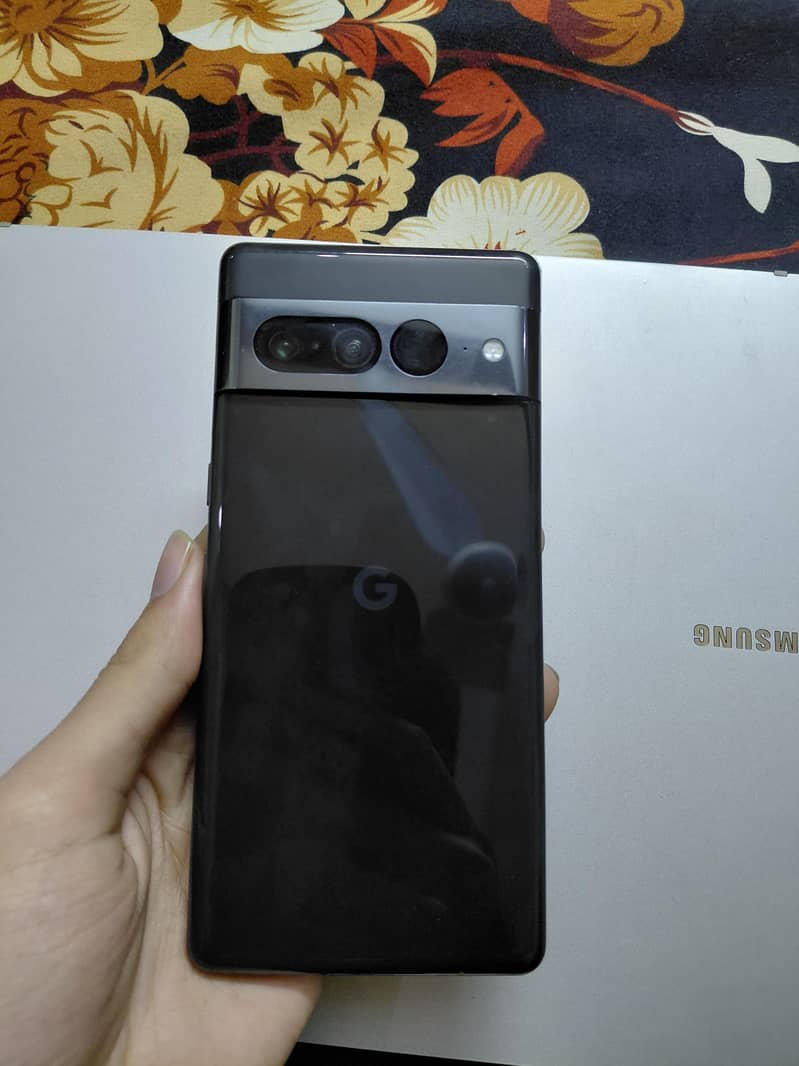 Google pixel 7 pro 2