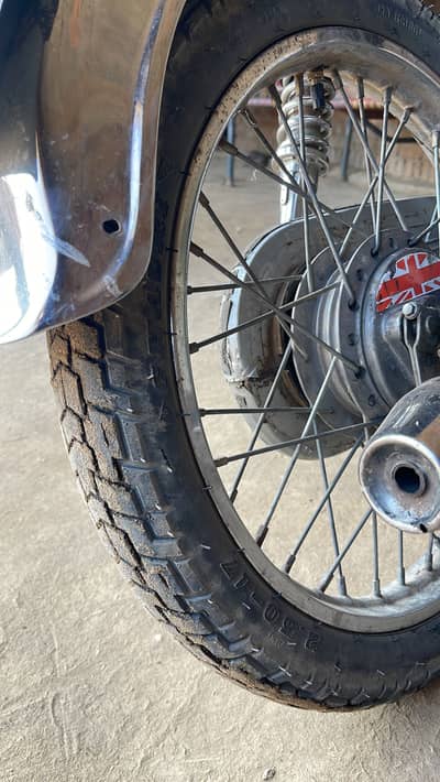 All oky hai bike original tanki tapa neat or clean