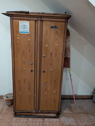 Steel Almari/wardobe/cupboard