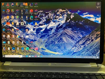 17 inc screen size intel i7 556 hard 128 ssd