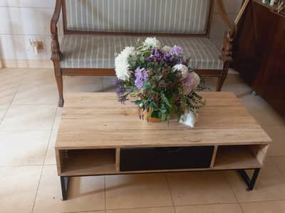 wooden centre table