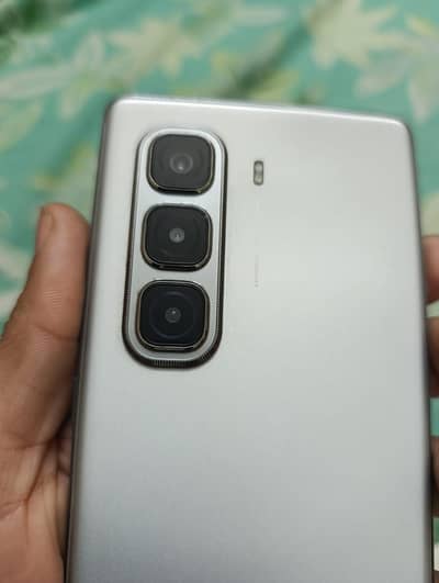 infinix Hot 50 pro plus 8/256gb