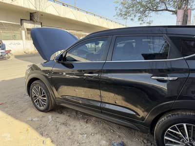 Tucson awd 2022 urgent sale