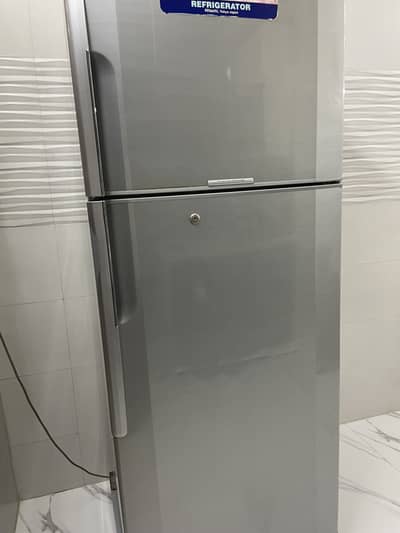 Hitachi Double Door No Frost Refrigerator –Excellent Working Condition