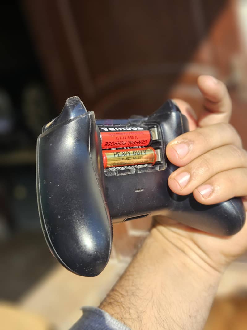 Xbox One controller 4