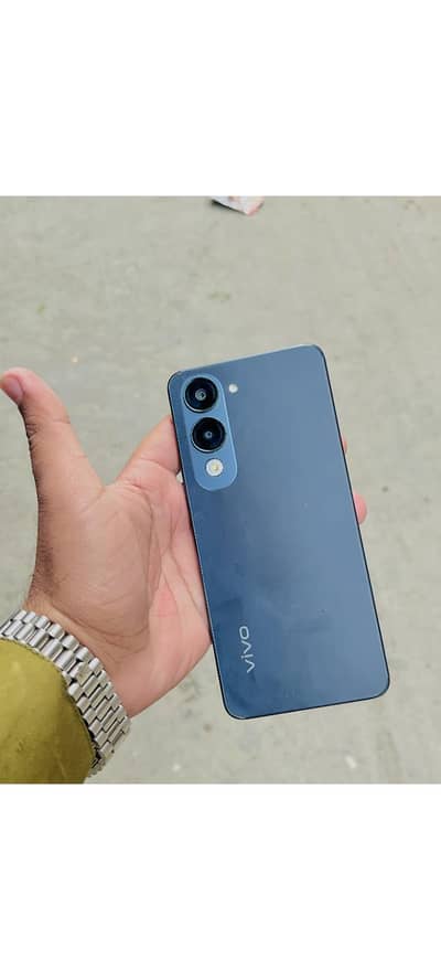 VIVO Y04