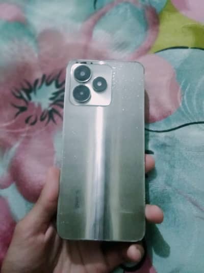 with box working 100 finger update ki waga sa off ha or front camera