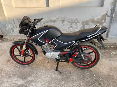 yahama ybr 2016 model