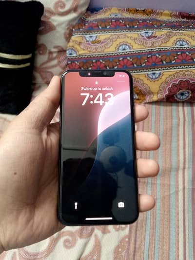 iphone xs 256gb 4month sim working