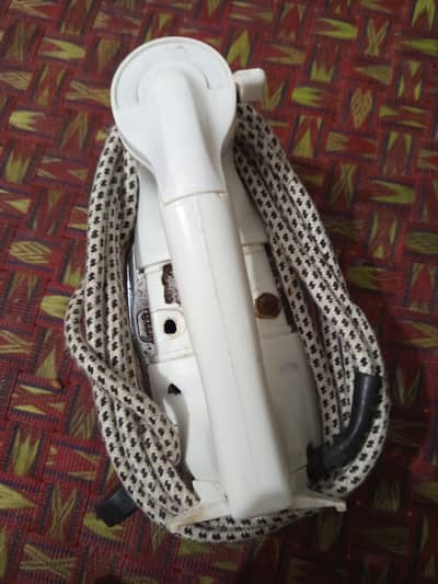 Iron Acha Hy bus Thora SA kharcha aaega