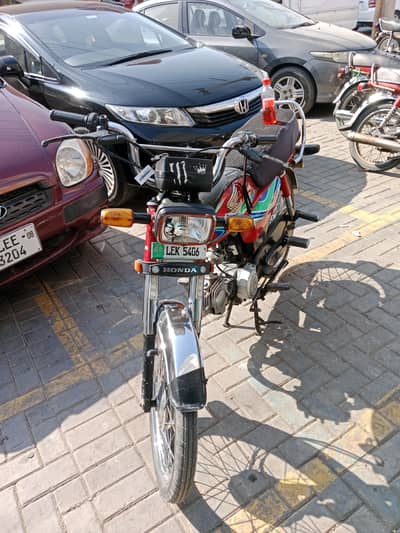 I am saleing CD 70 CC bike urgent