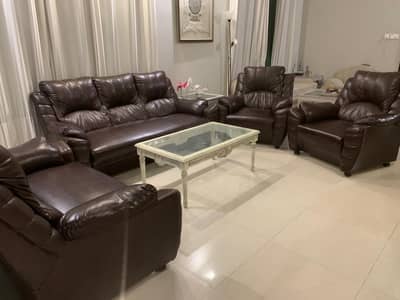7 seater sofa set . . . . . . . excellent condition