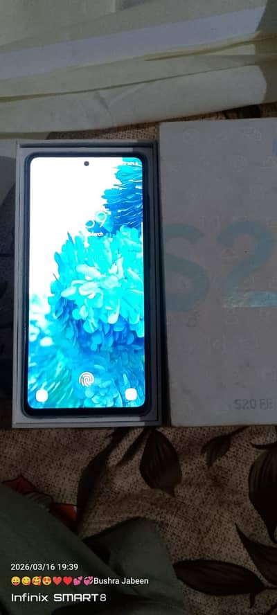 Samsung S20FE 8/128 10by9 30x zoom camra bohat acha mobile he