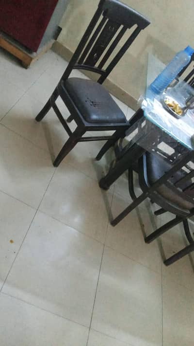 8 chair dinning table call 03002766146