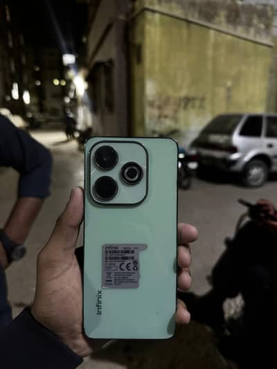 Infinix hot 40i ,8gb /128gb