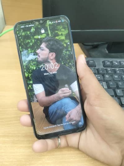 Vivo Y20 – 9/10 Condition – Neat & Clean