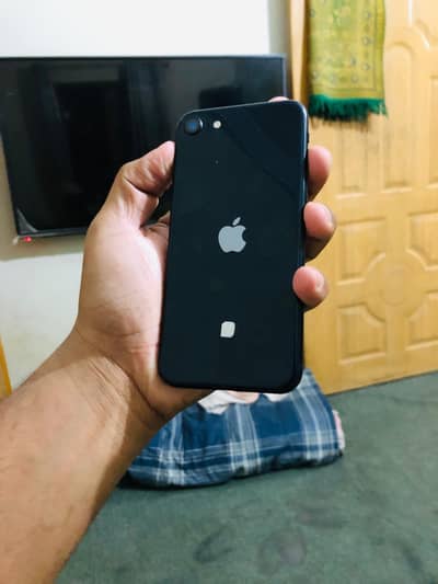 IPhone se 2022 waterpack 10 by 10