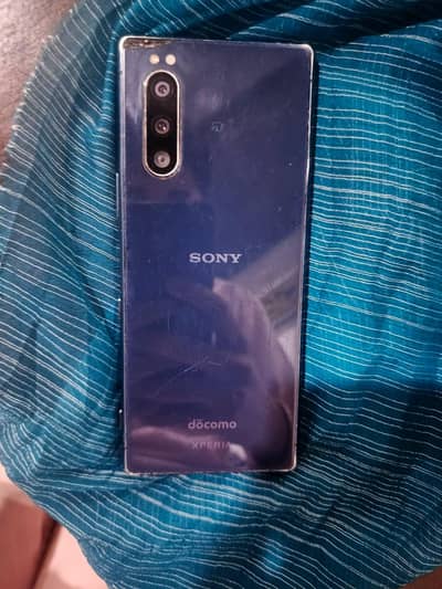 Sony Xperia 5