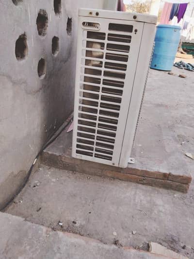 دو ٹن اے سی کیبنٹ ٹوٹل جینین انڈورٹر گیس جینین